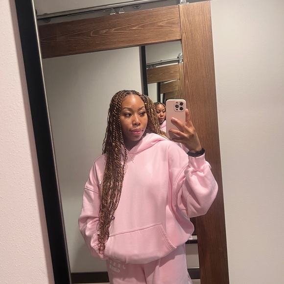 Meet your Posher, Princess - Picture 5 of 5